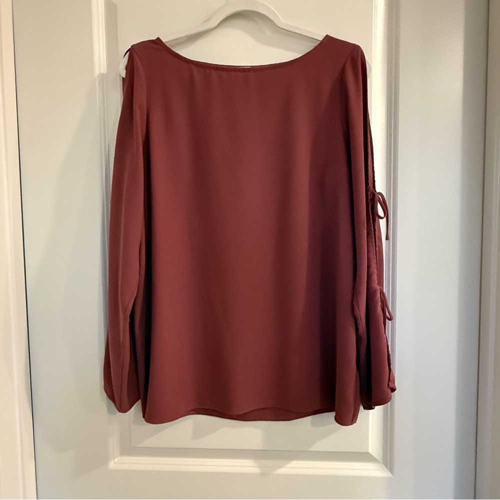 Aritzia- Wilfred Pozzi Tie Sleeve Blouse-Burgundy/Berry